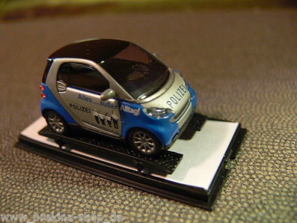 1/87 Busch Smart Fortwo 2007 Polizei 46120