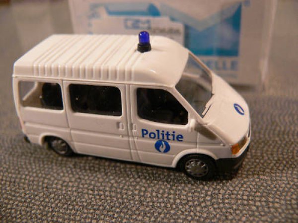 1/87 Rietze Ford Transit Bus Politie NL 50686