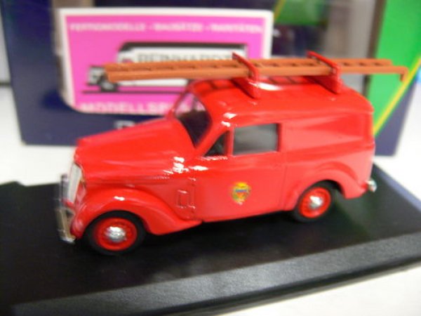 1/43 Eligor 1018 Renault Javaquatre Camionnette Tolee mit Leiter