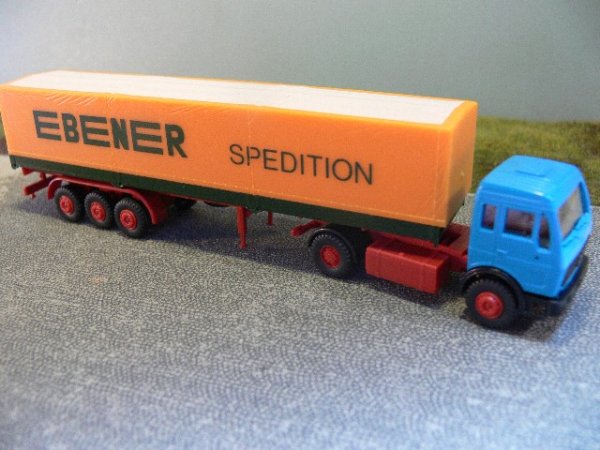 1/87 Roskopf MB NG Ebener Spedition Koffer-SZ