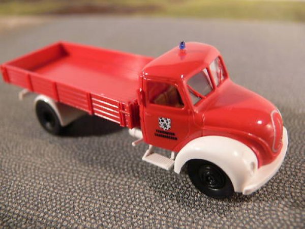 1/87 Brekina Magirus 4500 Rundhauber  Feuerwehr Saarbrücken 42206