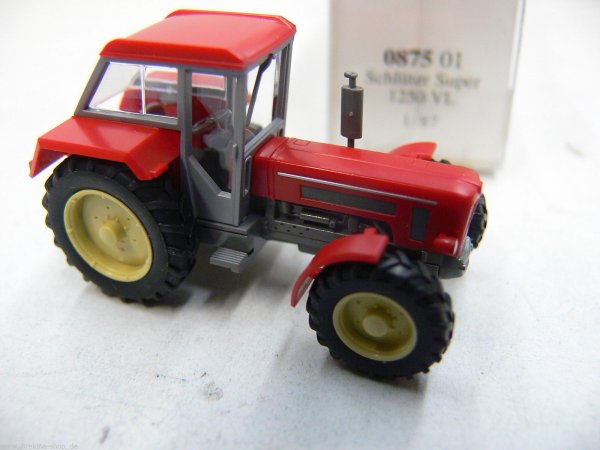 1/87 Wiking Schlüter Super 1250 VL rot 0875 01