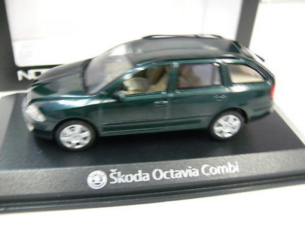 1/43 Norev Skoda Octavia Combi dunkelgrün 840660