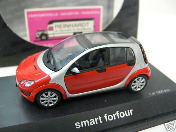 1/43 Schuco Smart forfour rot/silber 04692