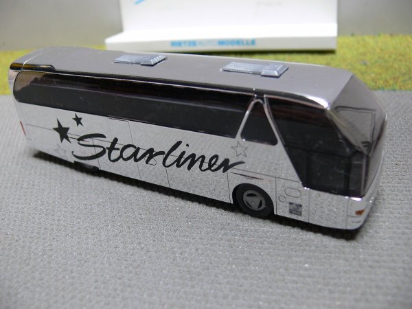 1/87 Rietze Neoplan Starliner Chrom Sondermodell