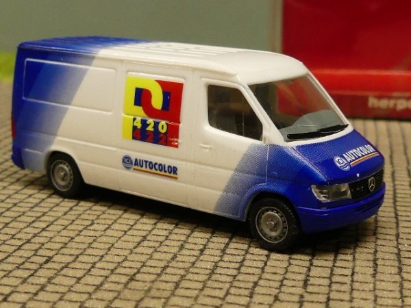 1/87 Herpa MB Sprinter Kasten ICI Autocolor 185721