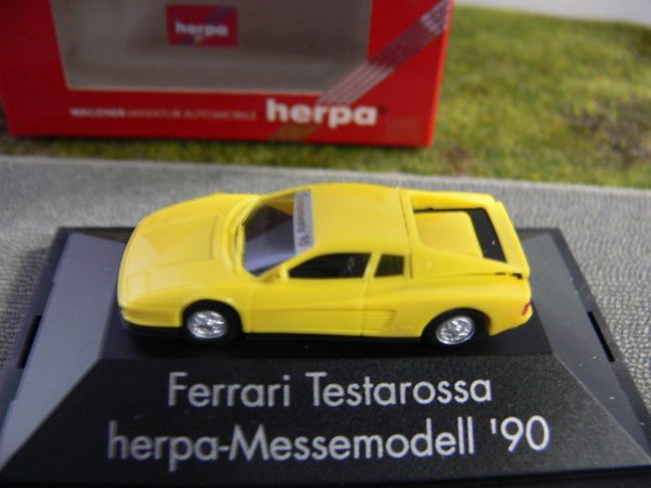 1/87 Herpa Ferrari Testarossa gelb Herpa Messemodell 1990 in PC Box