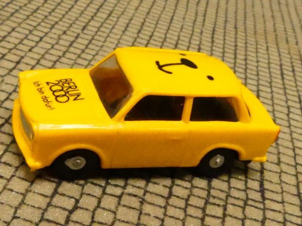 1/87 SES Trabant Berlin Zoo 13000099