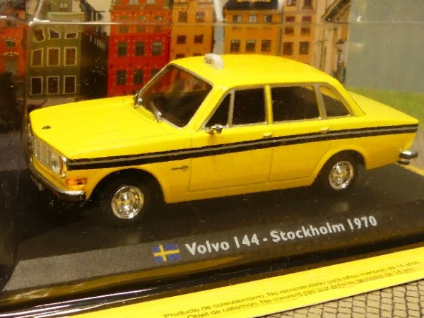 1/43 Volvo 144 TAXI Stockholm