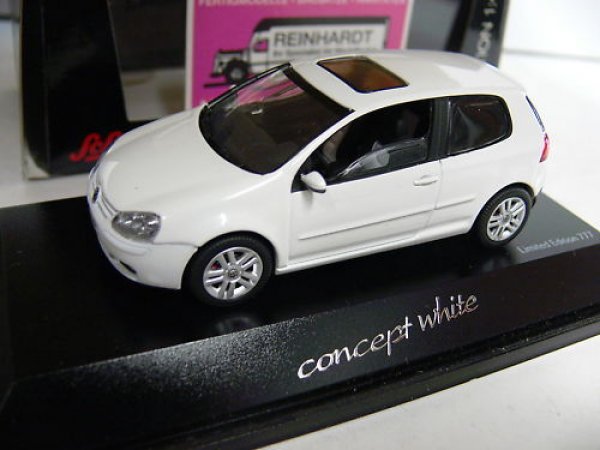 1/43 Schuco VW Golf V concept white 04684