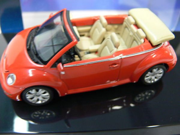 1/43 AUTOart VW NewBeetle Cabrio Sonnenuntergang-orange