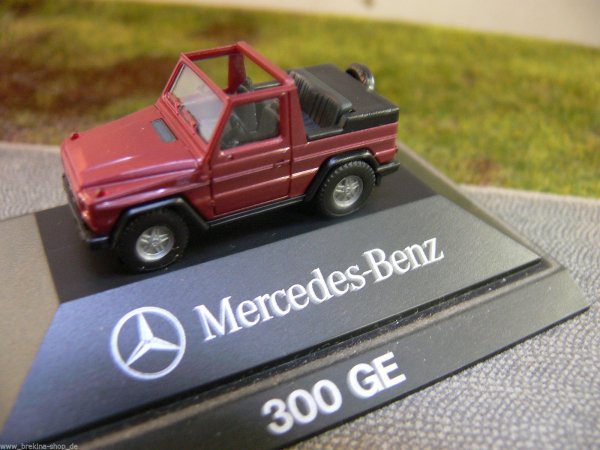 1/87 Herpa MB 300 GE rotmetallic Cabrio