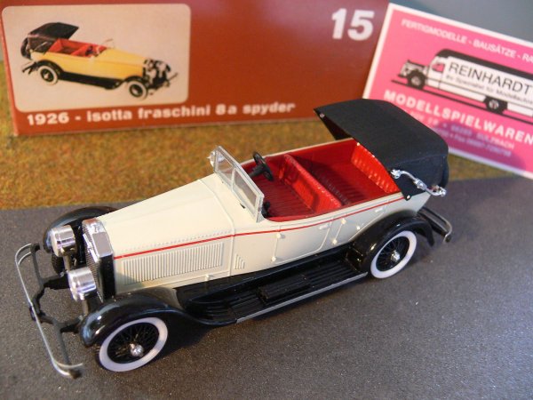 1/43 Rio 15 1926 Isotta Fraschini 8a Spyder altweiss/schwarz