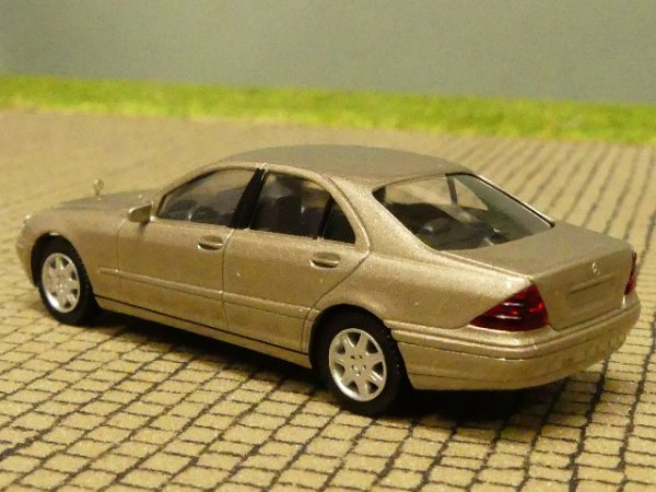 1/87 Wiking MB S 500 hellgoldmetallic 159 04