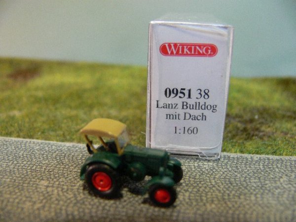 1/160 Wiking N-Spur Lanz Bulldog mit Dach 0951 38