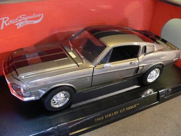 1/18 Yat Ming Shelby GT 500 KR 1968 silber 303215