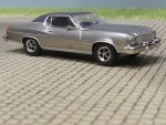 1/87 Brekina Ford Gran Torino silber/schwarz 19734