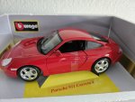 1/18 Burago Porsche 911 Carrera 4 rot 11224