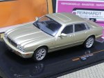 1/43 IXO Jaguar XJ8 (X308) beige metallic RH CLC346N