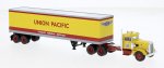 1/87 Brekina Peterbilt 281 Union Pacific Koffer-Sattelzug 85765