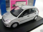 1/43 Minichamps Ford Fiesta 2002 silber SONDERPREIS 24,99 € statt 34,95 €