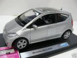 1/18 Welly MB A200 silber
